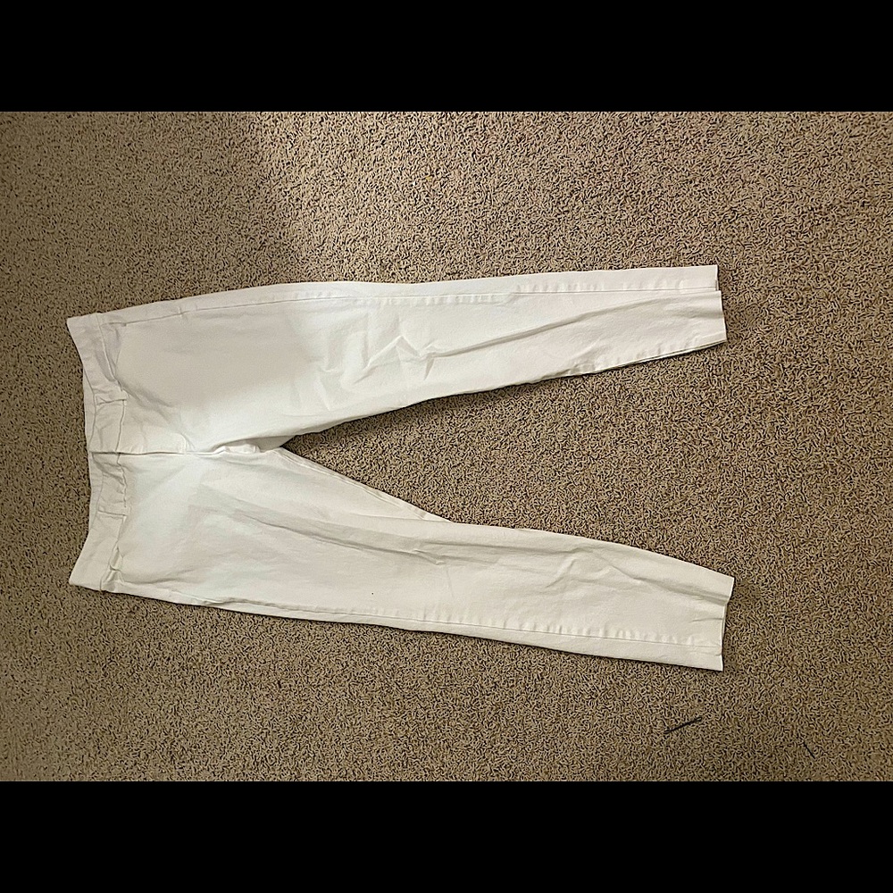OLD NAVY WHITE PANTS